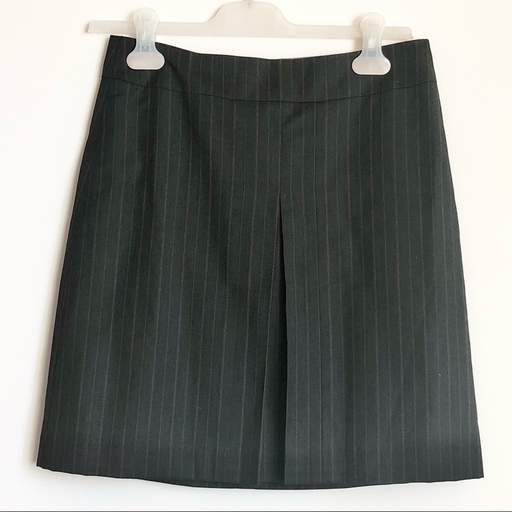 BANANA REPUBLIC PINSTRIPE A-LINE SKIRT